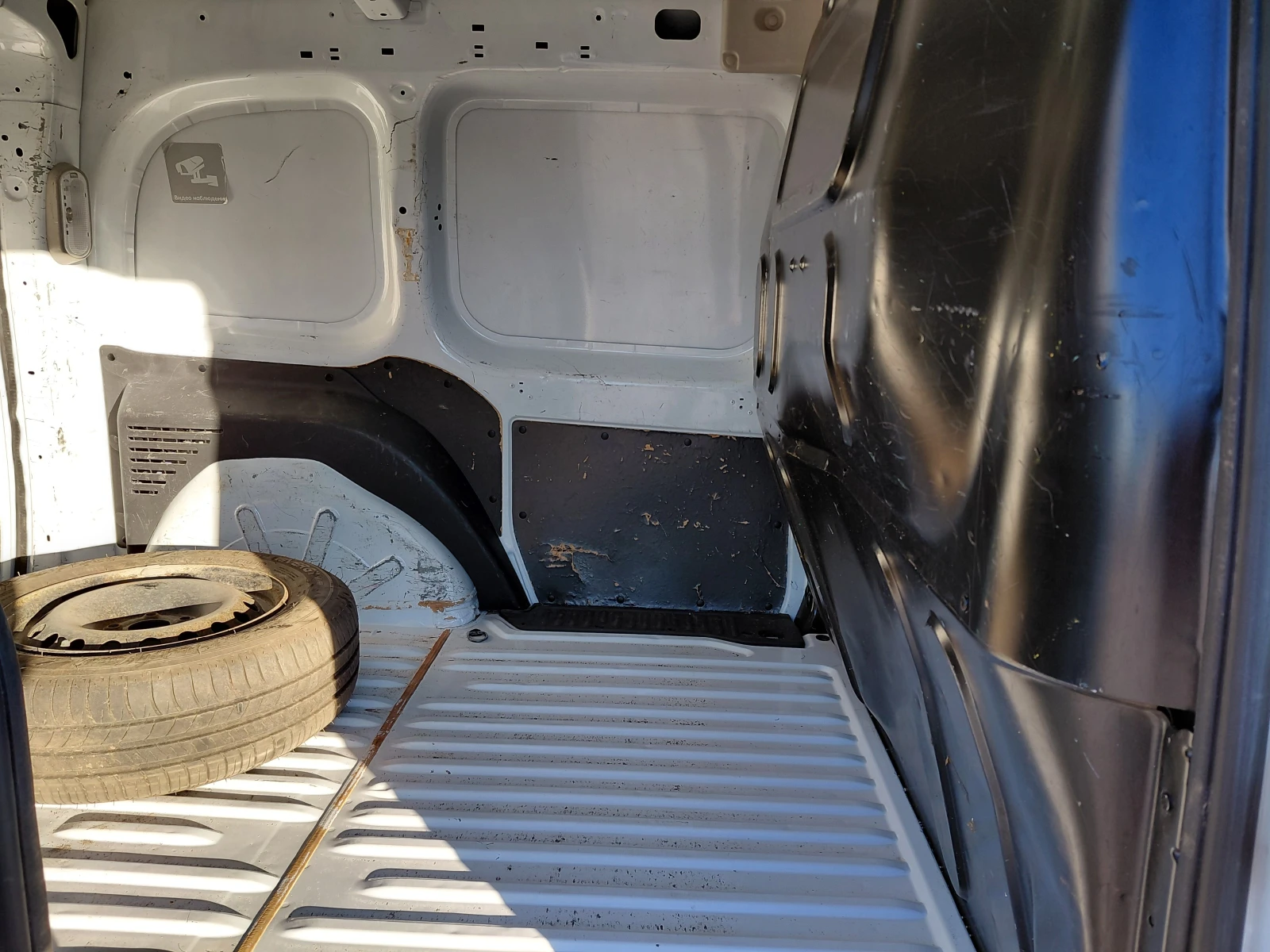 Renault Kangoo 1.5 dCi/85к.с/Life/N1 - изображение 9