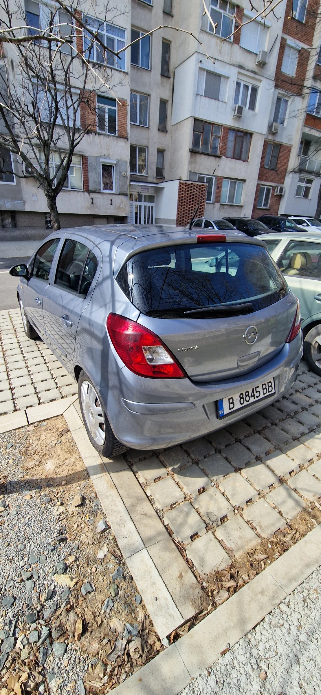 Opel Corsa D 1.2 Газ, снимка 4 - Автомобили и джипове - 53836147