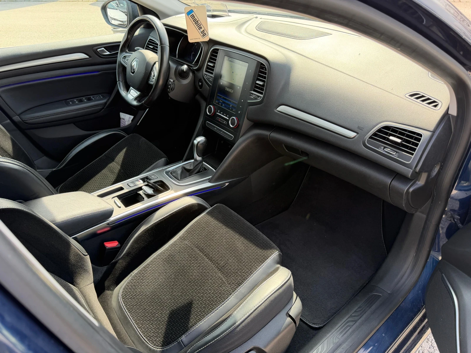 Renault Megane 1.3i 160k.с Initiale Paris Автоматик FULL, снимка 15 - Автомобили и джипове - 53890499