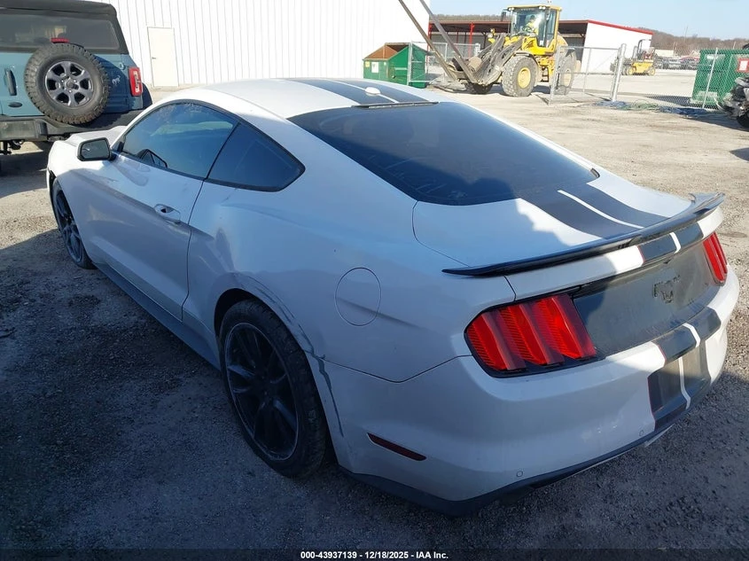 Ford Mustang 2.3l Ecoboost, снимка 3 - Автомобили и джипове - 53907606