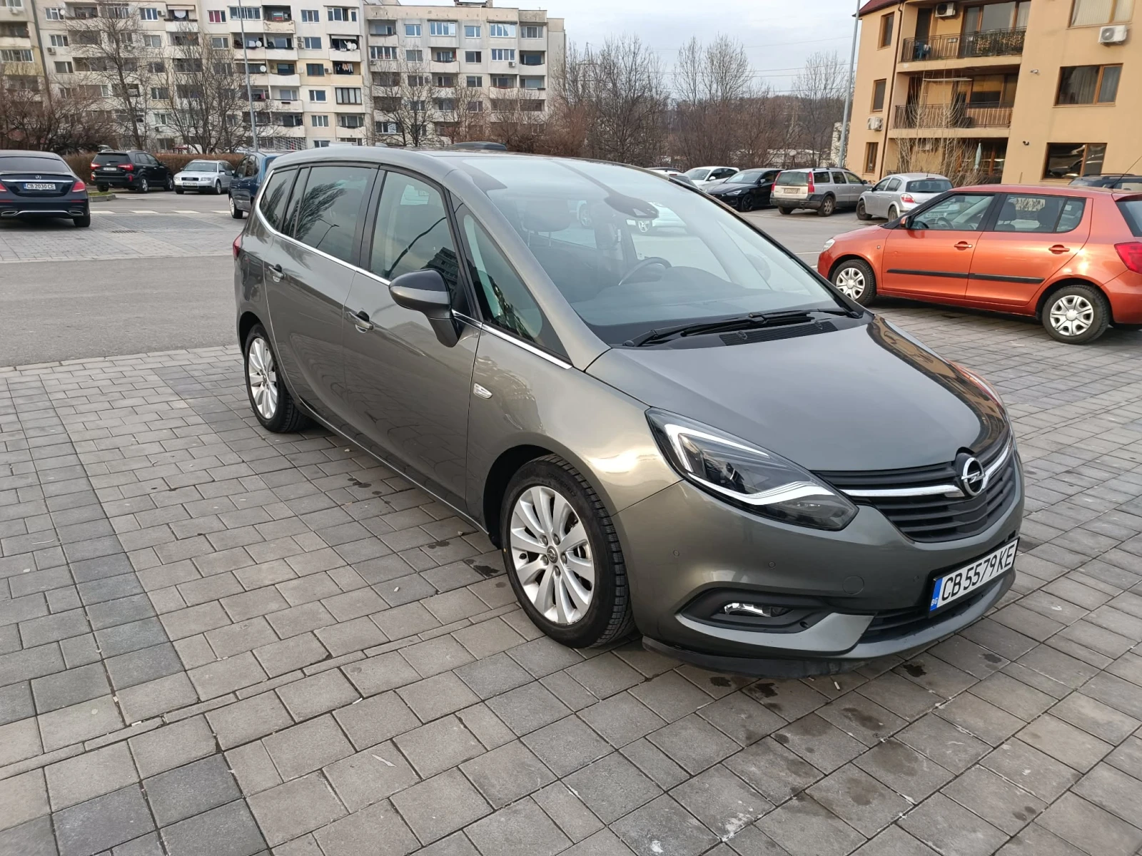 Opel Zafira 2.0 TDCI 170 к.с., снимка 9 - Автомобили и джипове - 53964708