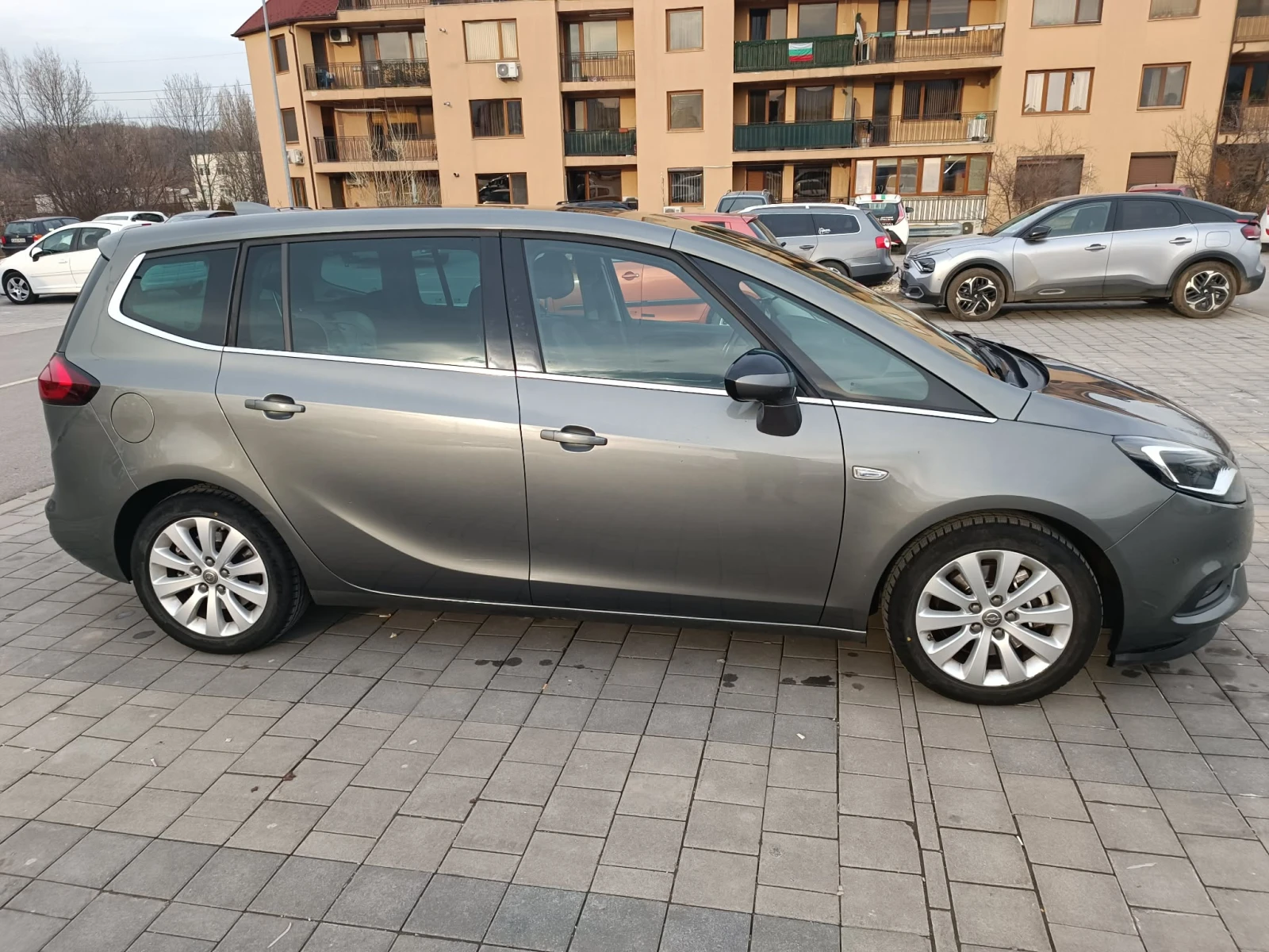 Opel Zafira 2.0 TDCI 170 к.с., снимка 8 - Автомобили и джипове - 53964708
