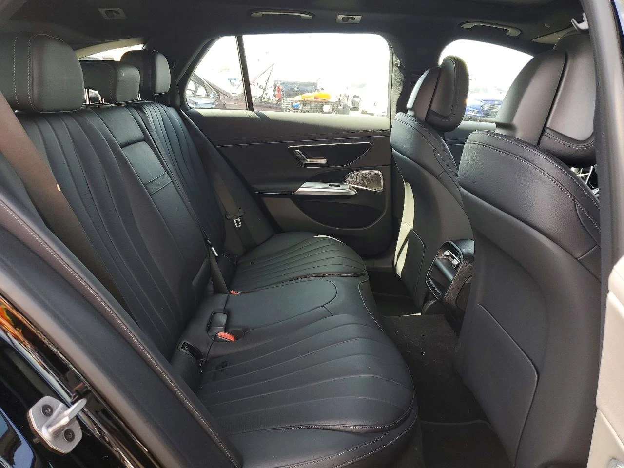 Mercedes-Benz E 450 4MATIC* ALL TERRAIN* HYPERSCREEN* BURMESTER* , снимка 10 - Автомобили и джипове - 53976447