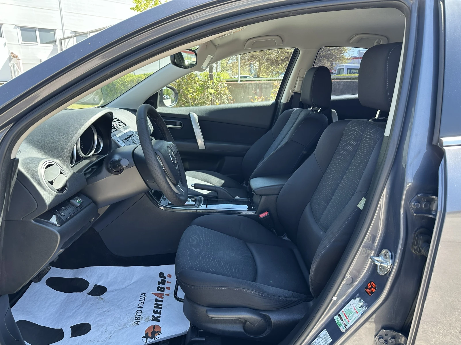 Mazda 6  ГАЗ/БЕНЗИН/АВТОМАТИК/ГАРАНЦИЯ, снимка 9 - Автомобили и джипове - 54352313