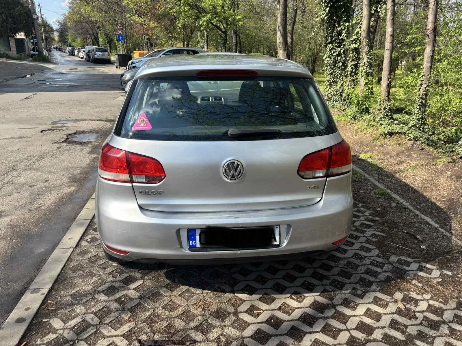 VW Golf 1.2 TSI, снимка 4 - Автомобили и джипове - 54396075