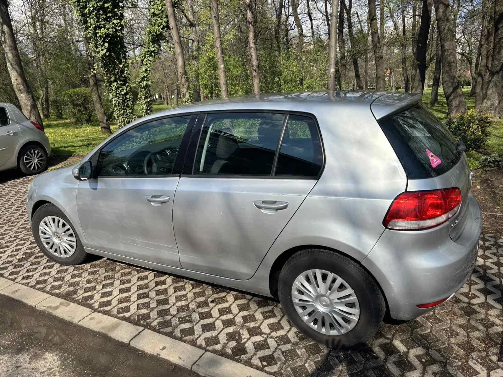 VW Golf 1.2 TSI, снимка 3 - Автомобили и джипове - 54396075