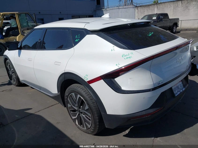 Kia EV6 2024 KIA EV6 LIGHT LONG RANGE, снимка 5 - Автомобили и джипове - 54797954