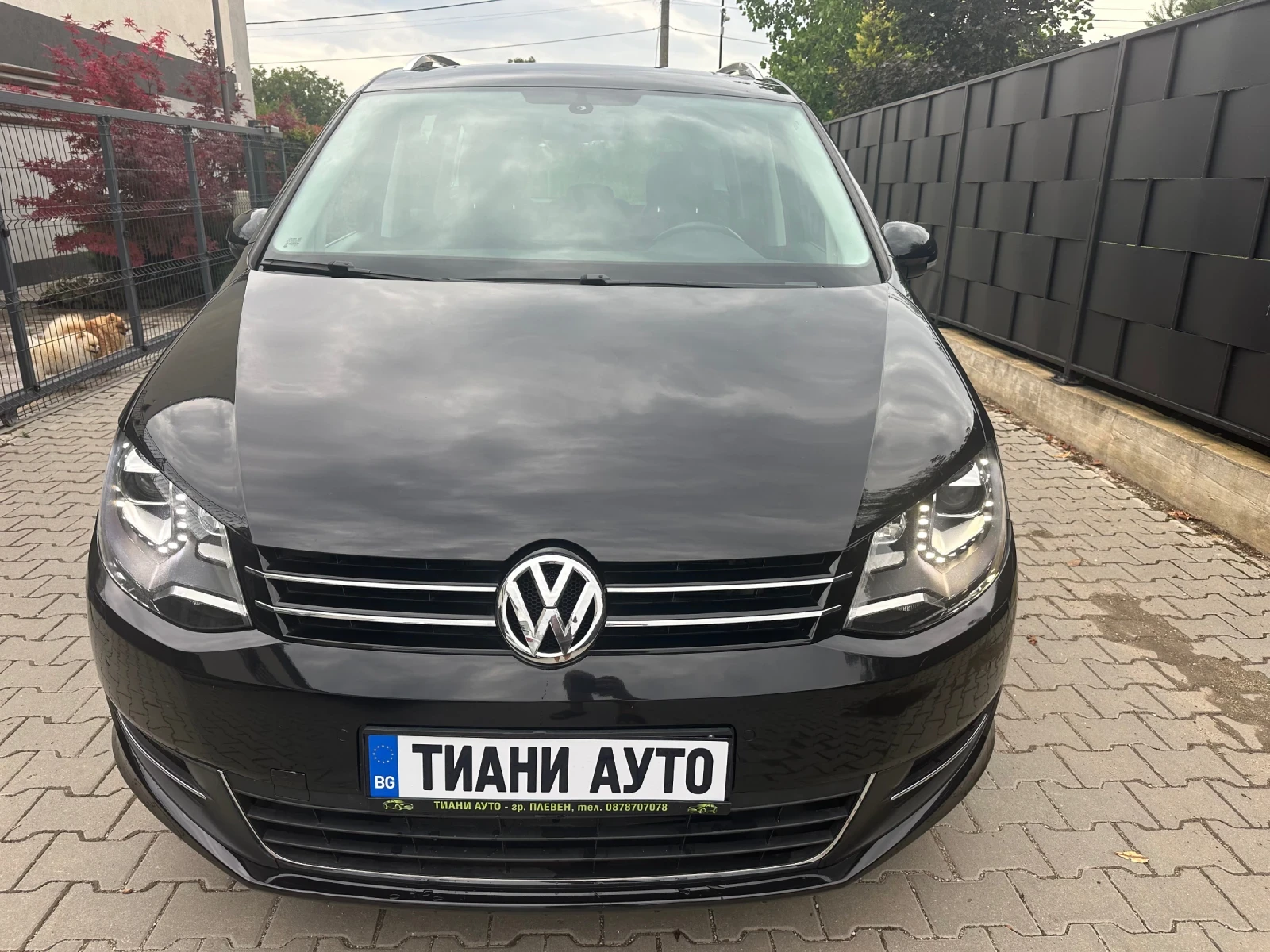 VW Sharan 2.0-TDI-140k.c-НАВИ, снимка 2 - Автомобили и джипове - 55272610