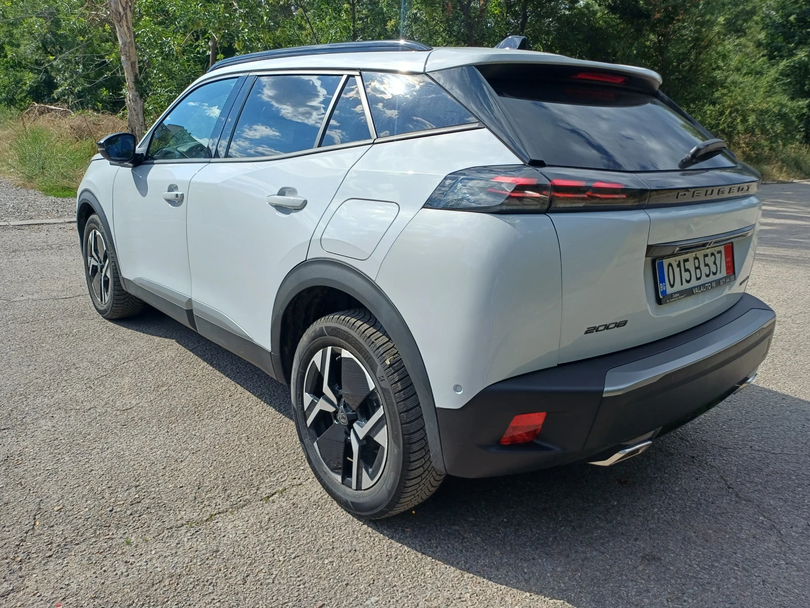 Peugeot 2008 1.2 HYBRID ALLURE, снимка 7 - Автомобили и джипове - 55282452