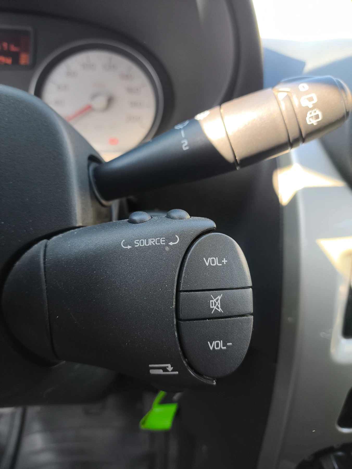 Dacia Sandero 1.2 16v  | Mobile.bg � ����������� 5