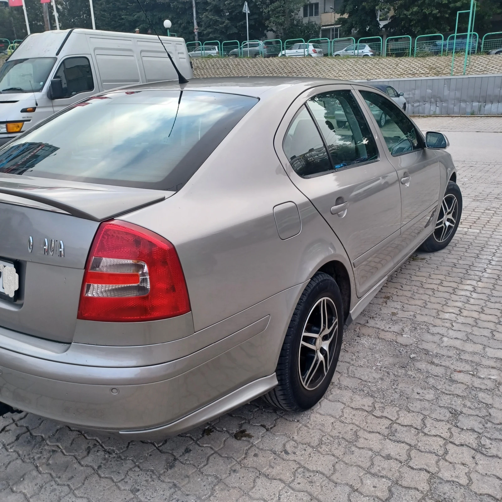 Skoda Octavia, снимка 9 - Автомобили и джипове - 55631308
