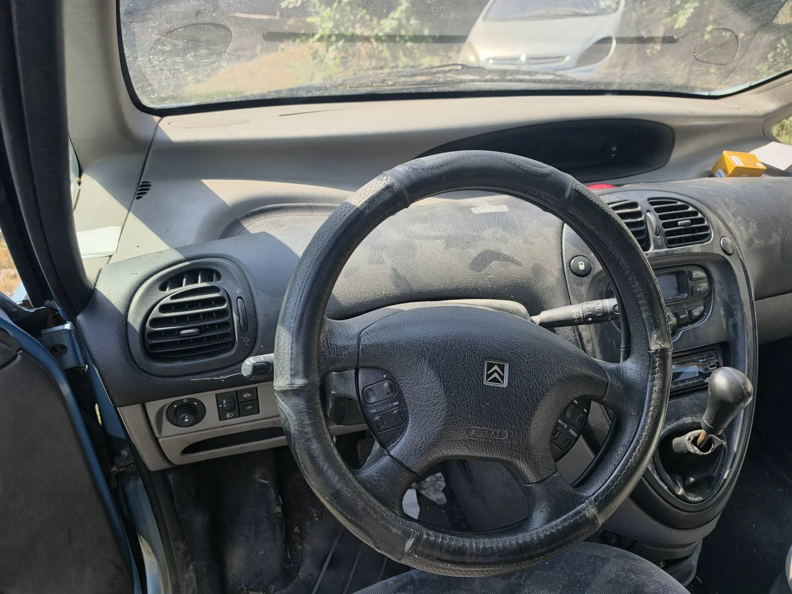 Citroen Xsara picasso, снимка 6 - Автомобили и джипове - 55834835