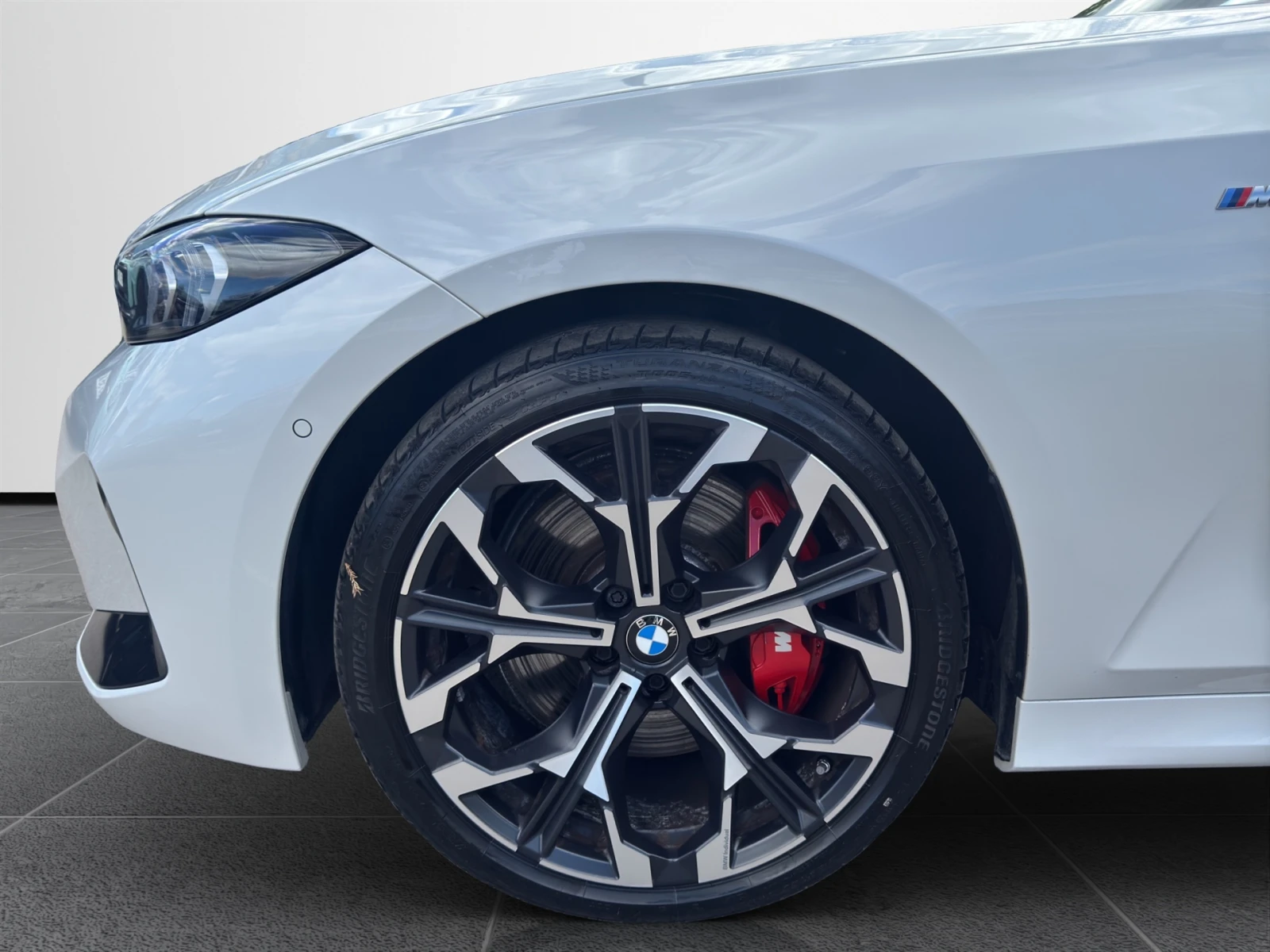 BMW 330 xDrive, снимка 5 - Автомобили и джипове - 55937933