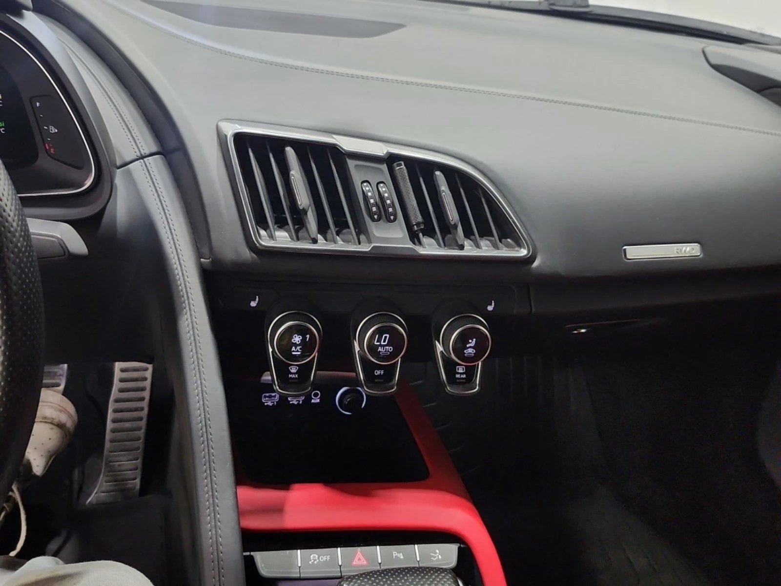 Audi R8  Performance* Bang & Olufsen* EVO Design | Mobile.bg � ����������� 10