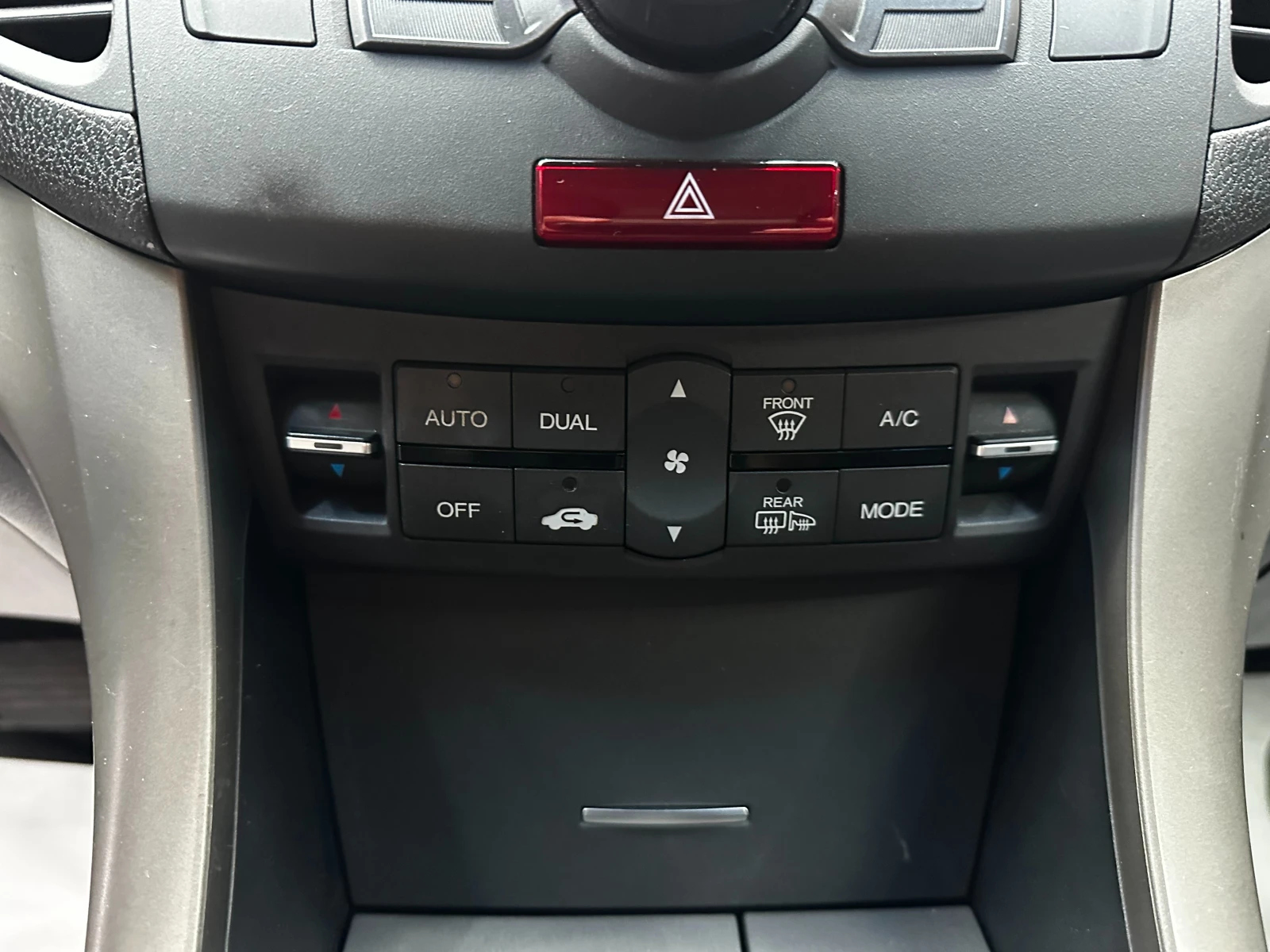 Honda Accord 2.0i 156 к.с. , снимка 14 - Автомобили и джипове - 56463790