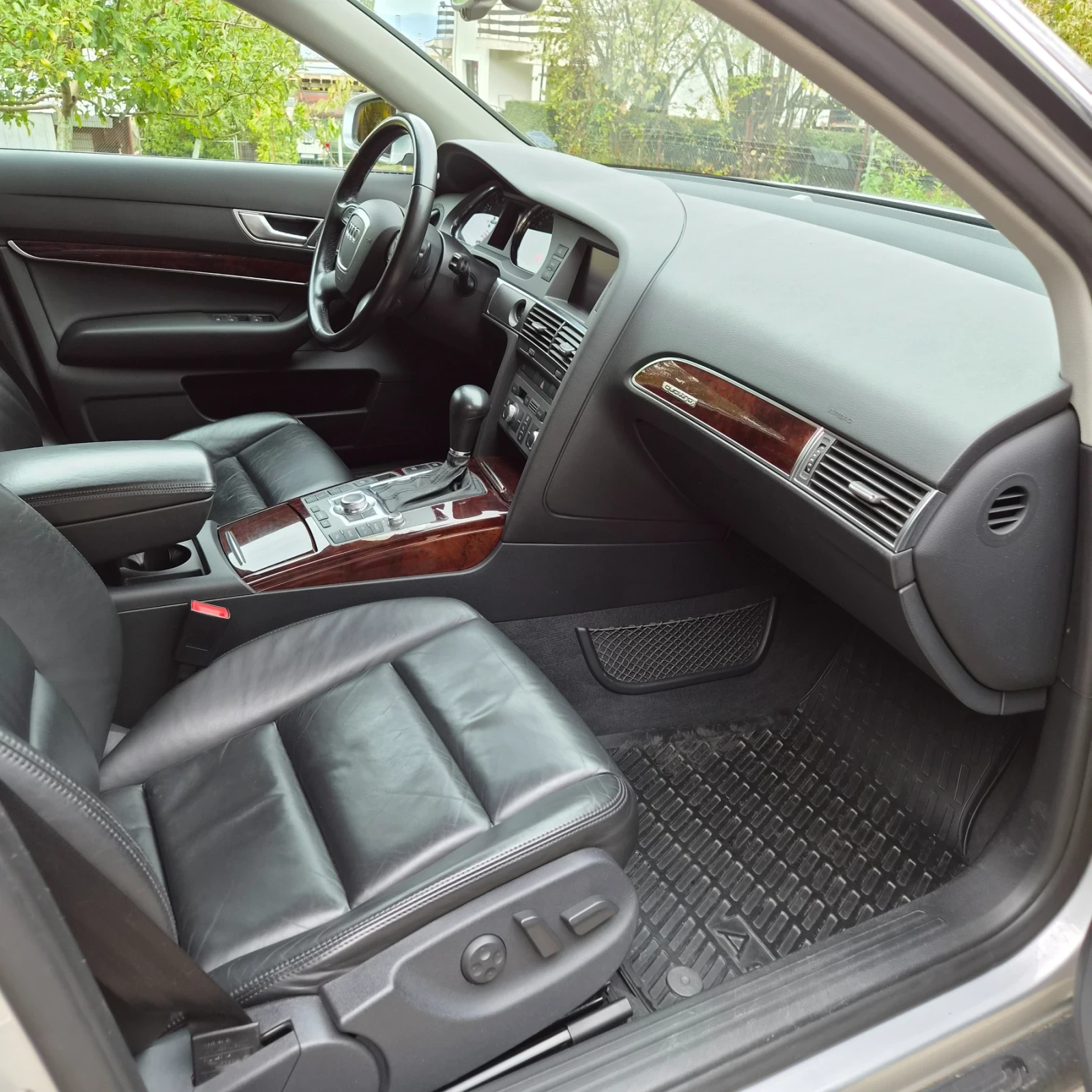 Audi A6 3.2 FSI QUATTRO, снимка 12 - Автомобили и джипове - 56466000