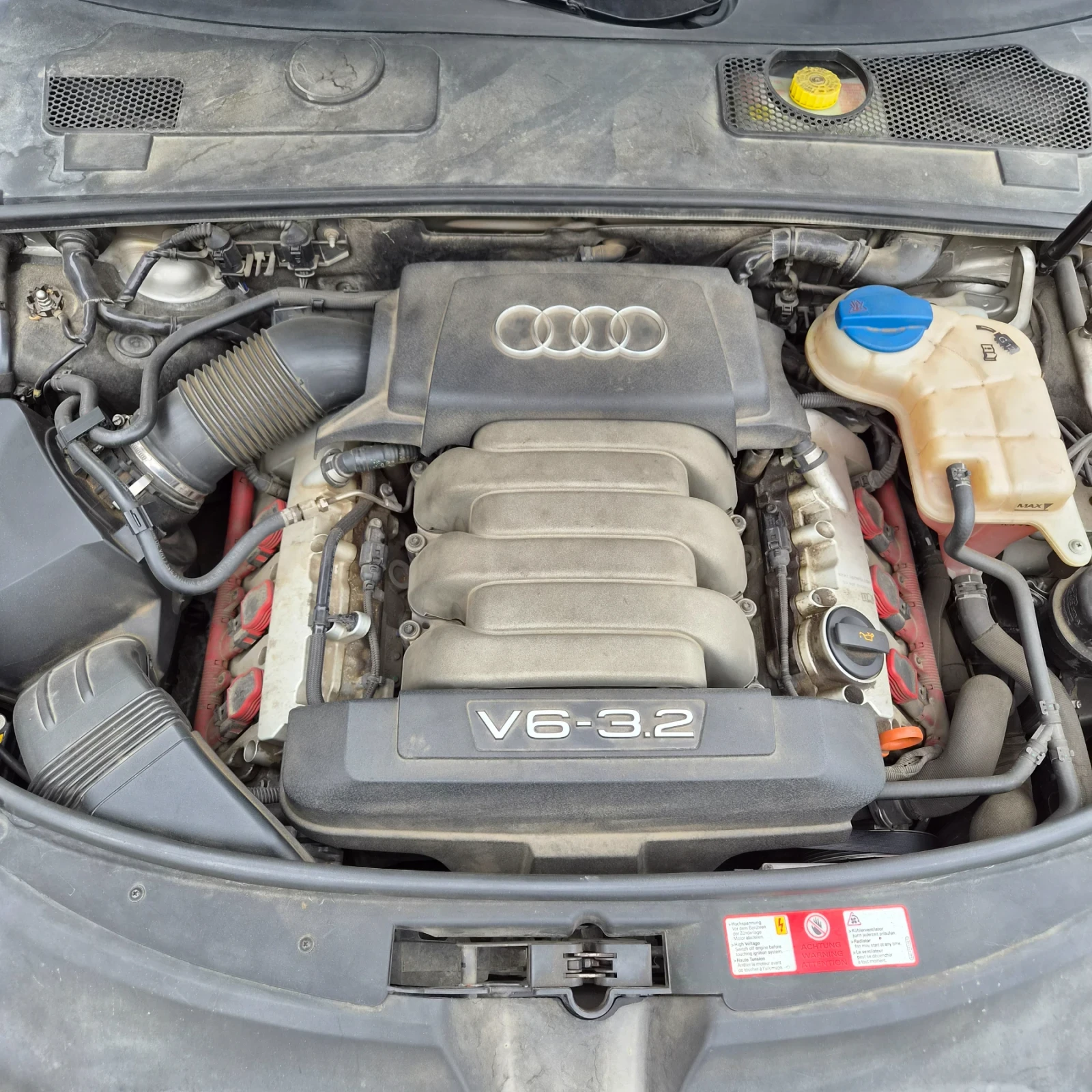 Audi A6 3.2 FSI QUATTRO, снимка 13 - Автомобили и джипове - 56466000