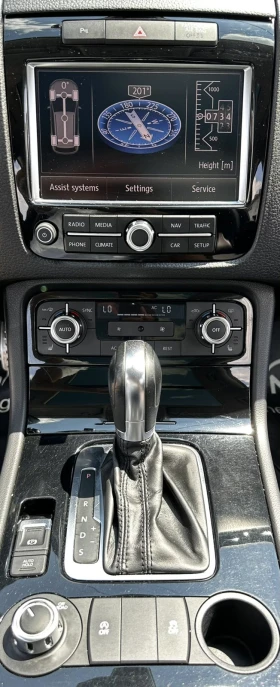VW Touareg 245HP R LINE   | Mobile.bg    11