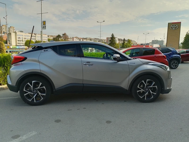 Toyota C-HR, снимка 3 - Автомобили и джипове - 51855029