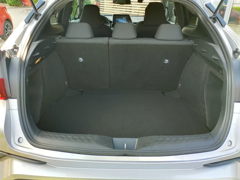 Toyota C-HR, снимка 9 - Автомобили и джипове - 51855029