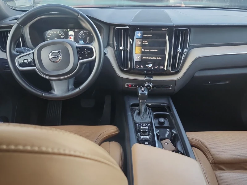 Volvo XC60 Inscription* Камера* Подгрев* Обдух* Пано, снимка 10 - Автомобили и джипове - 52317857