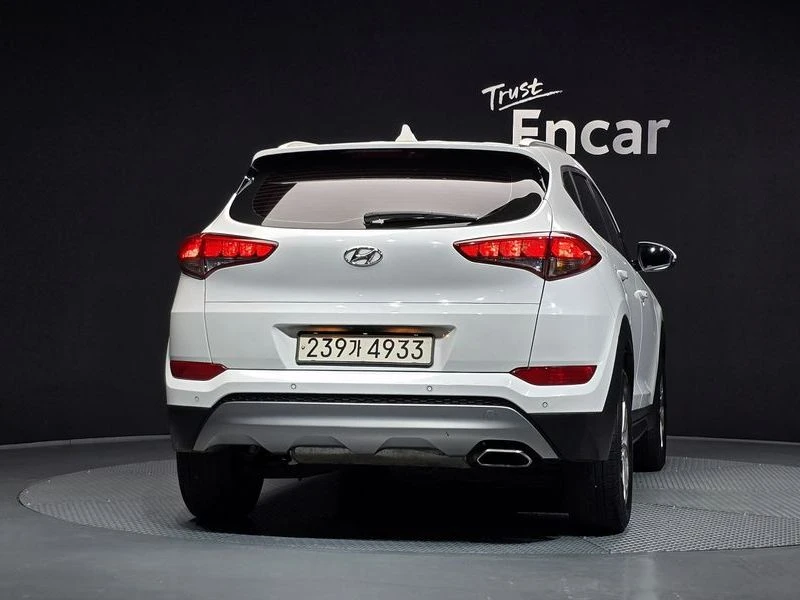 Hyundai Tucson Gasoline 1.6 turbo 2WD| 177к.с., снимка 4 - Автомобили и джипове - 55940979