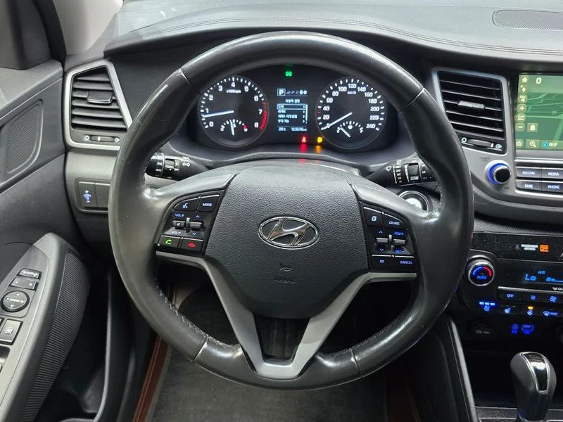 Hyundai Tucson Gasoline 1.6 turbo 2WD| 177к.с., снимка 13 - Автомобили и джипове - 55940979
