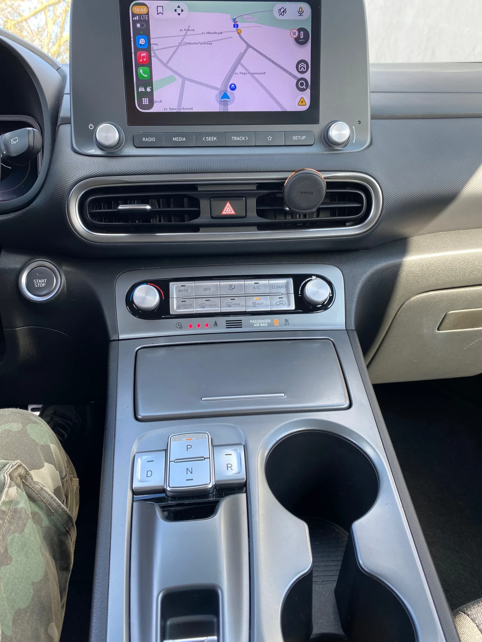 Hyundai Kona 64 kw, снимка 10 - Автомобили и джипове - 53746669