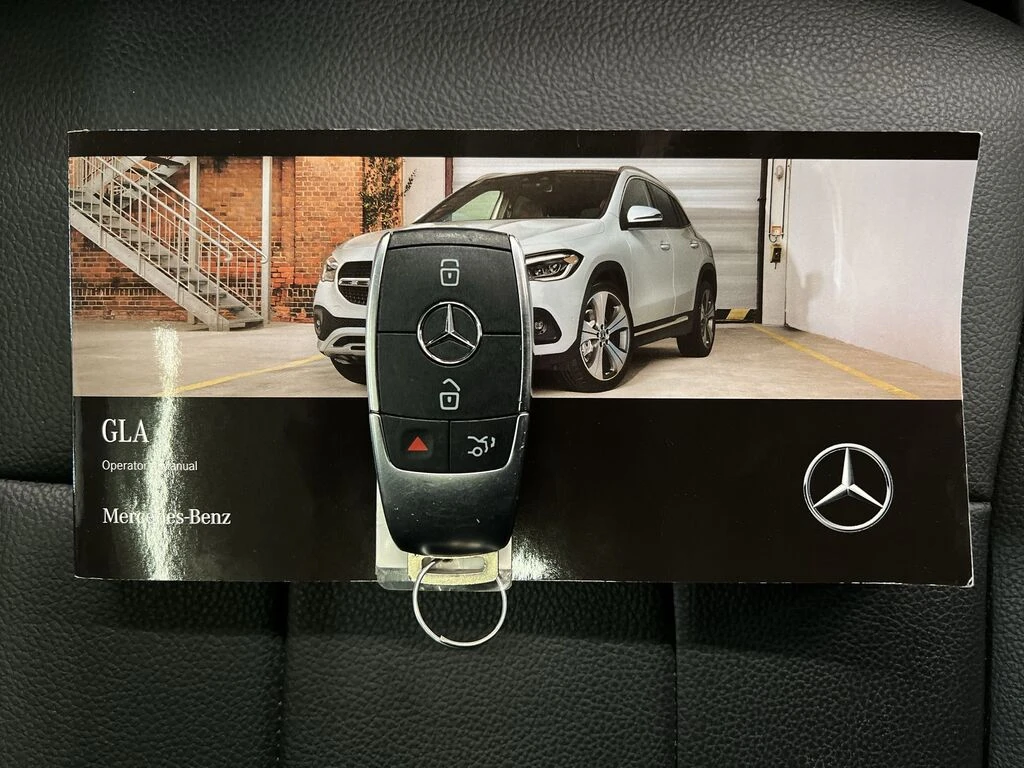 Mercedes-Benz GLA 250 AWD | HEATED SEATS| SUNROOF | CarPlay, снимка 14 - Автомобили и джипове - 53767005