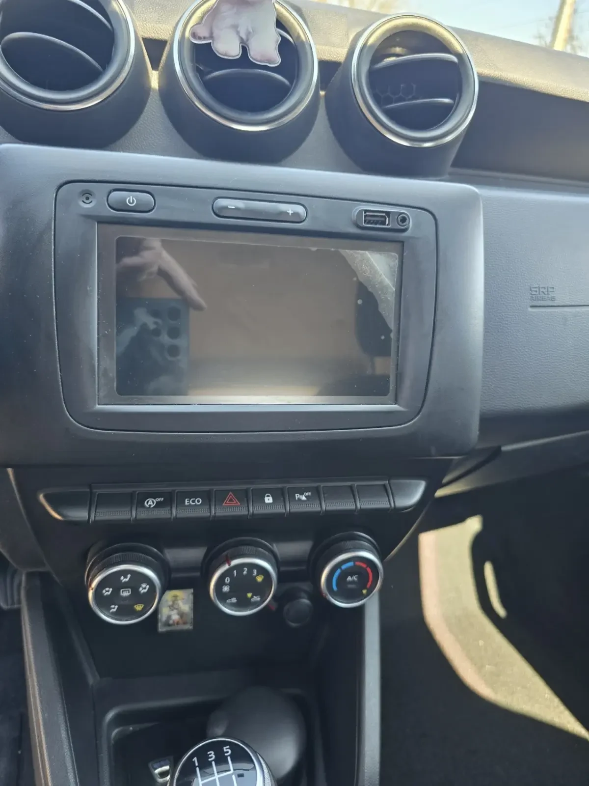 Dacia Duster, снимка 14 - Автомобили и джипове - 53985161