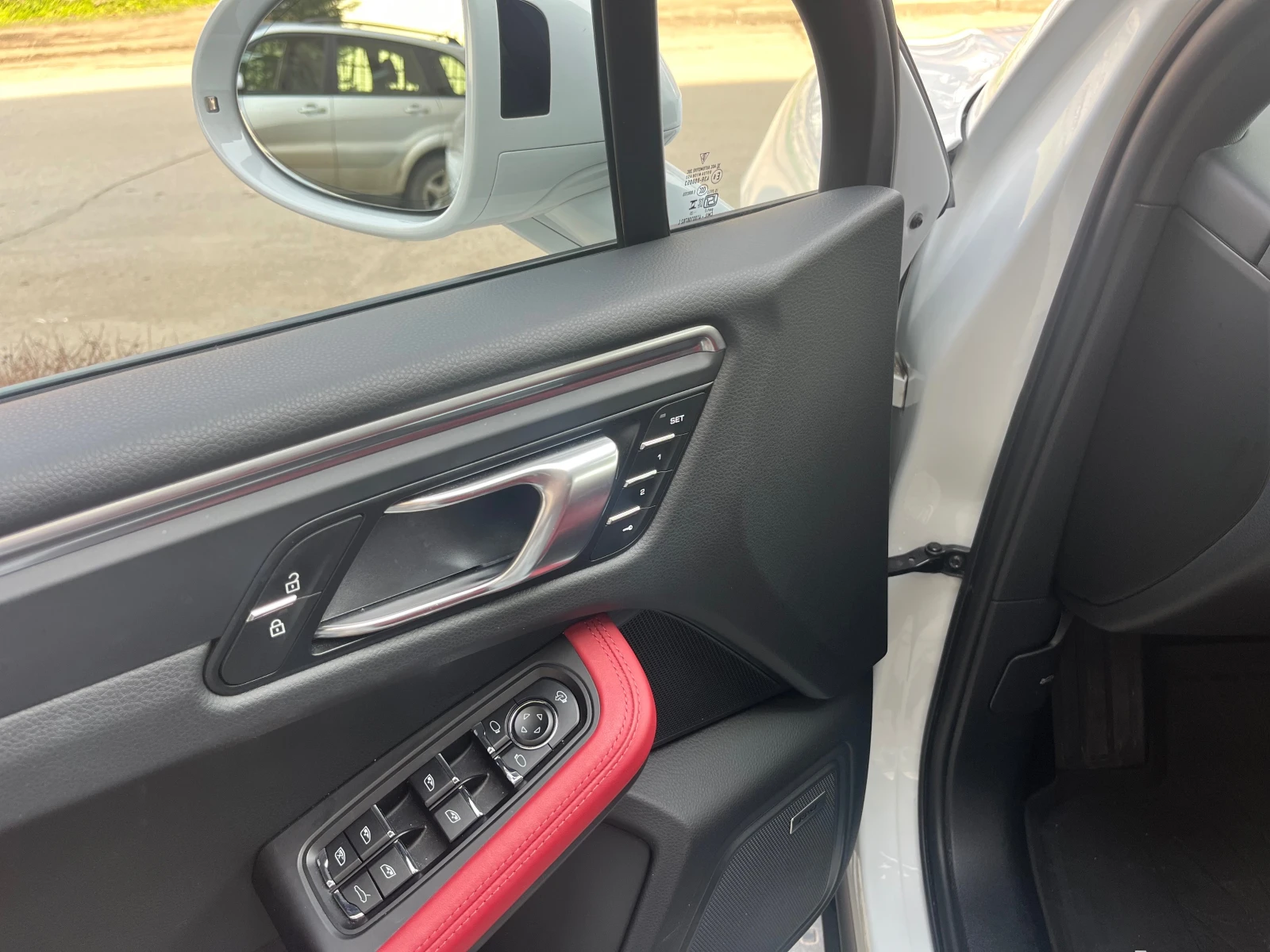 Porsche Macan Macan T Full 20000км, снимка 11 - Автомобили и джипове - 54083586