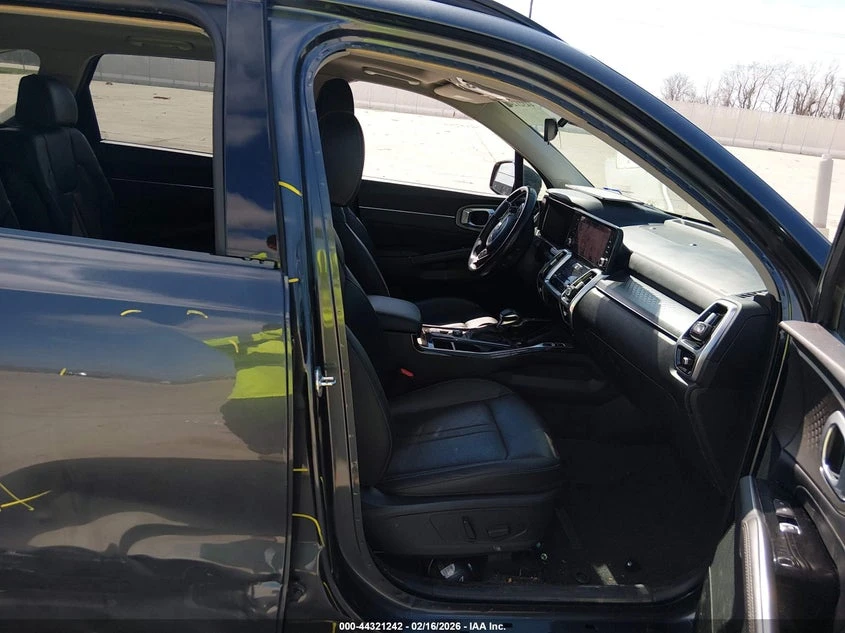 Kia Sorento 2.5l Sx, снимка 5 - Автомобили и джипове - 54315453