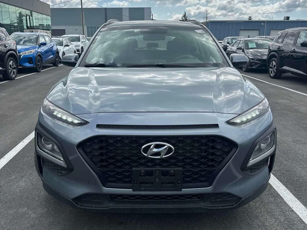 Hyundai Kona * Essential * CARFAX * ЦЕНА ДО БГ, снимка 2 - Автомобили и джипове - 54628532