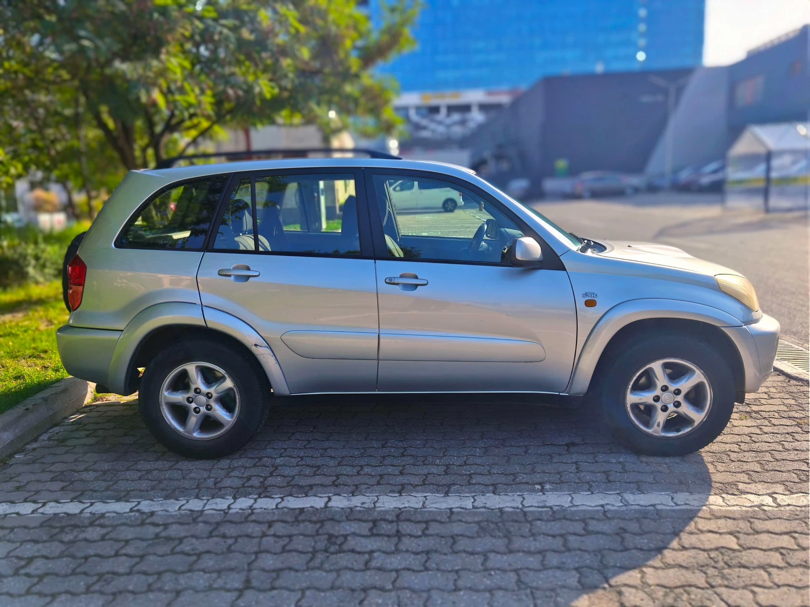 Toyota Rav4, снимка 4 - Автомобили и джипове - 55930117
