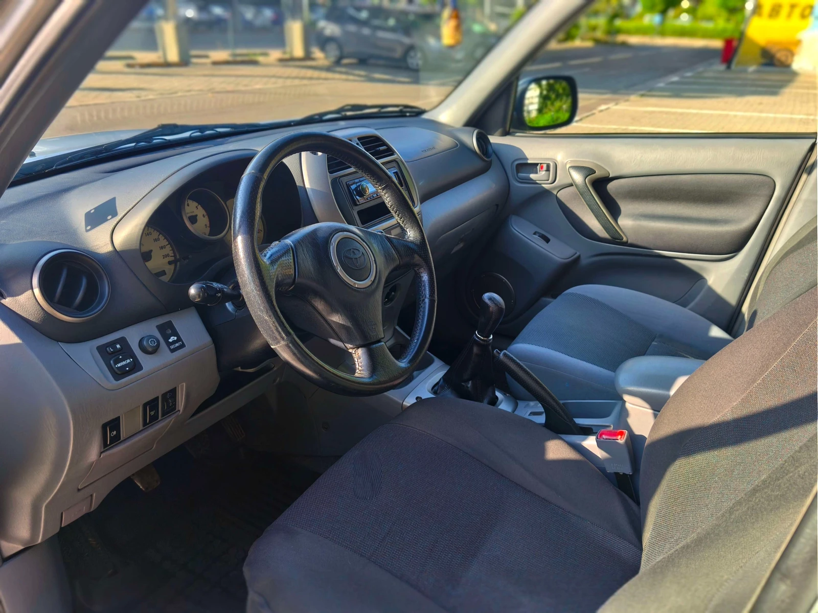 Toyota Rav4, снимка 5 - Автомобили и джипове - 55930117