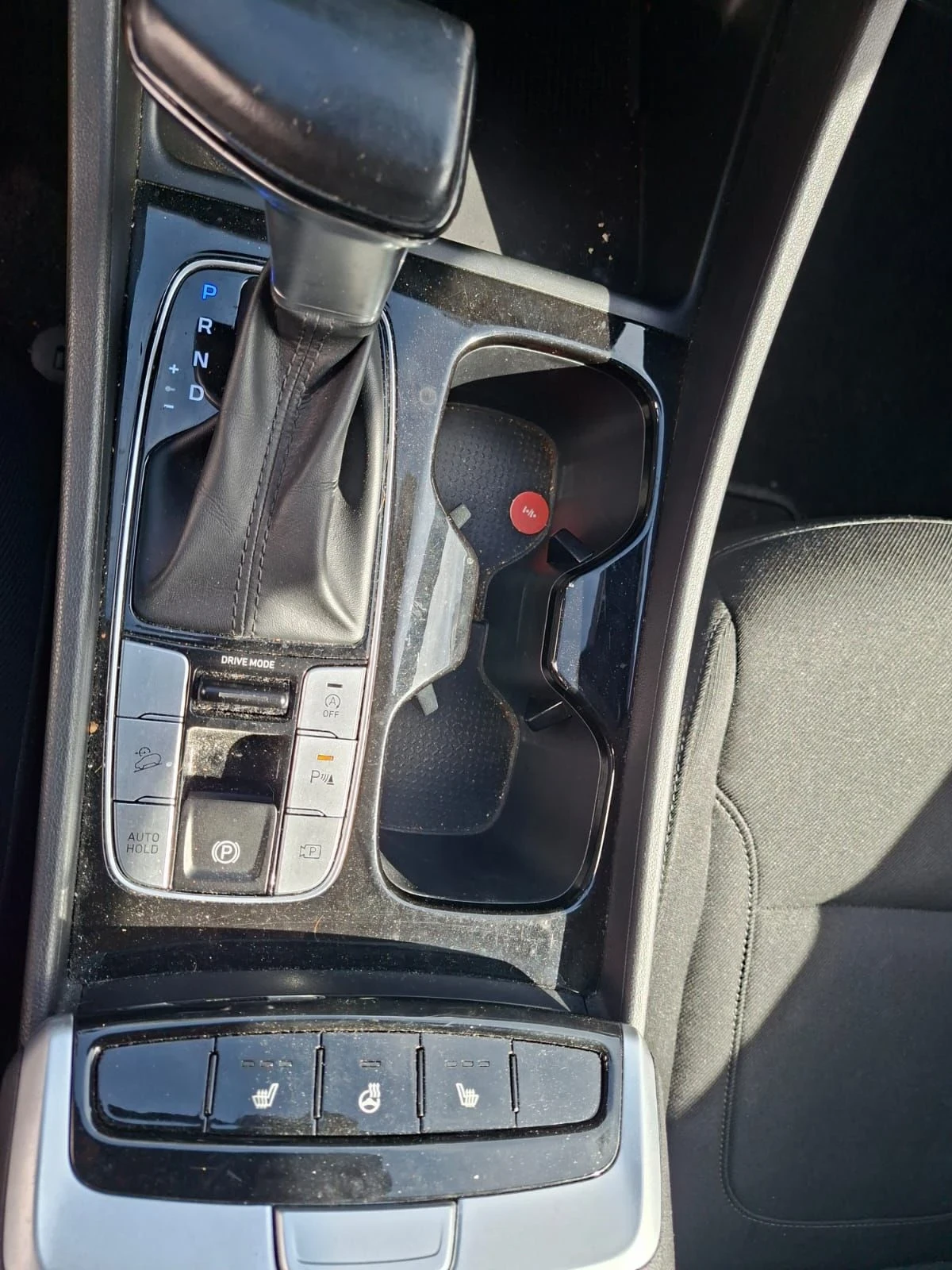 Hyundai Tucson 1, 6 милд хибрид, снимка 6 - Автомобили и джипове - 55992394