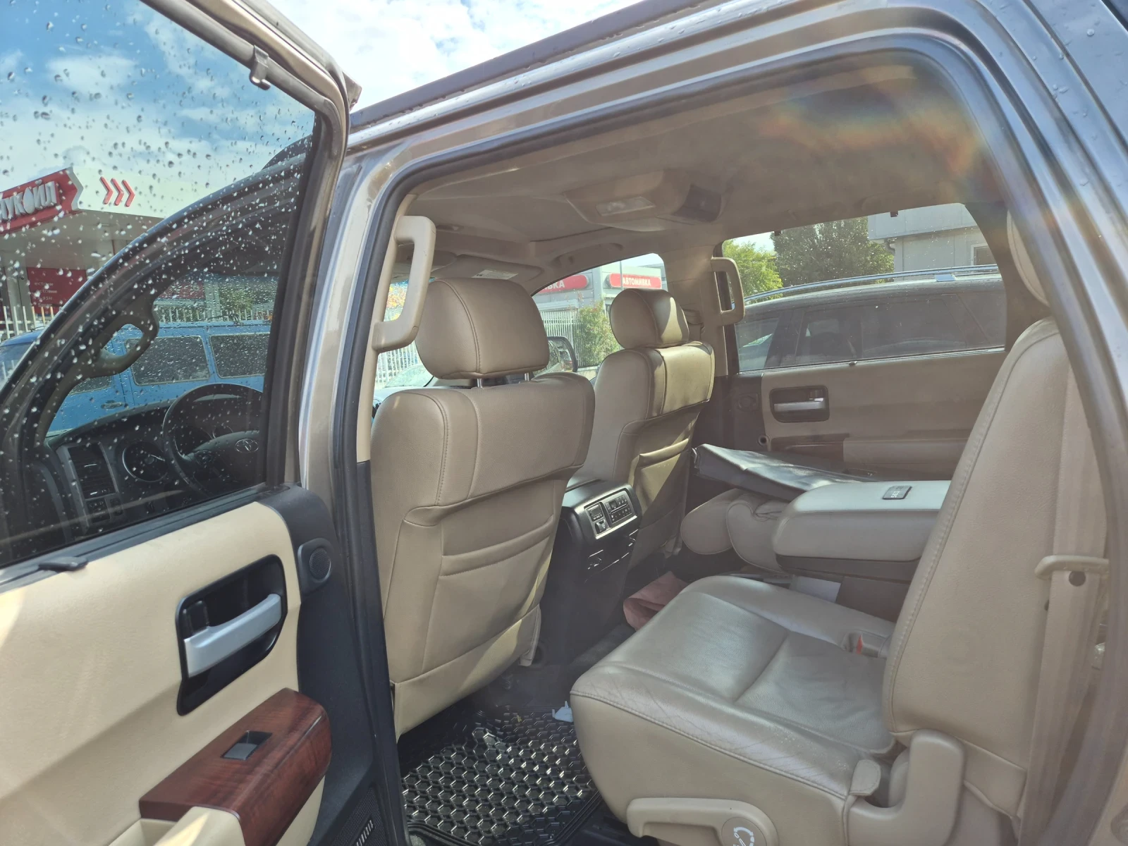 Toyota Sequoia PLATINIUM , снимка 7 - Автомобили и джипове - 56549269