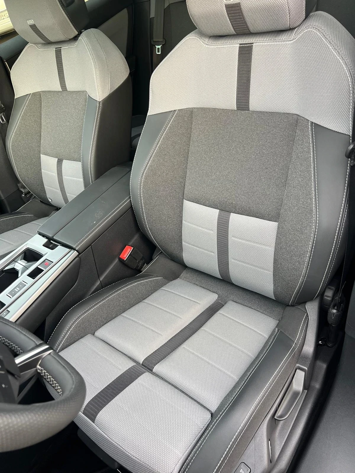 Opel Grandland GS Mildhybrid Panorama, снимка 10 - Автомобили и джипове - 56647948