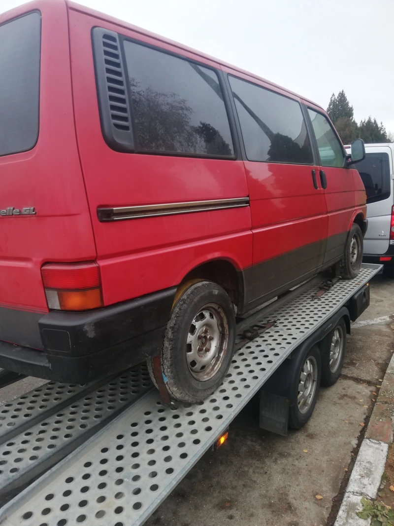 VW Caravelle 1, 9 TD! ЦЯЛ ЗА ЧАСТИ! ИЗДАВАМ ФАКТУРА!!!! , снимка 9 - Бусове и автобуси - 47975023