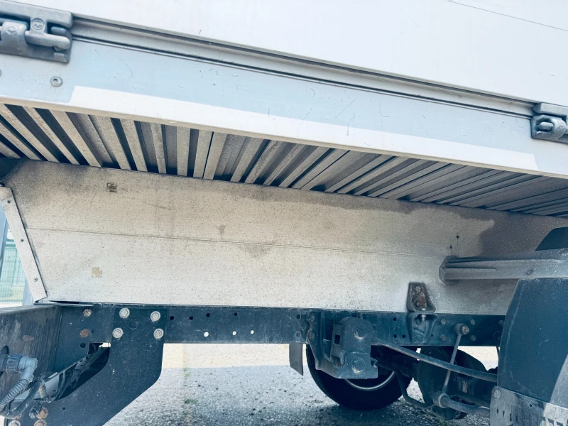 Iveco Daily Алуминиев Куфар, снимка 6 - Бусове и автобуси - 51072892