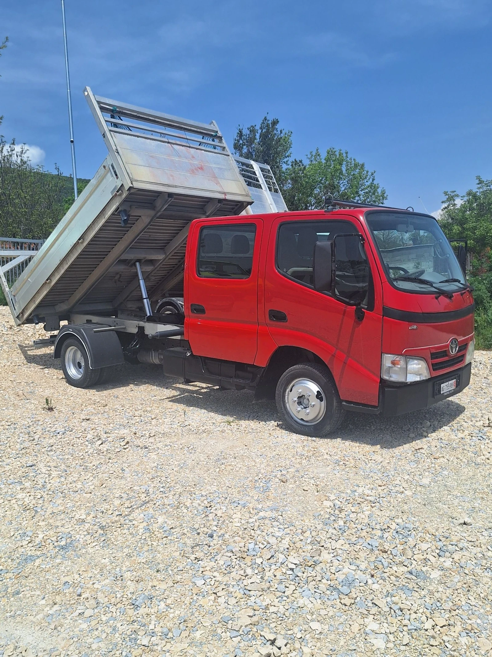 Toyota DYNA 3000тди 130к.с. Докаран на ход от Швейцария.До 3.5, снимка 3 - Бусове и автобуси - 54481578