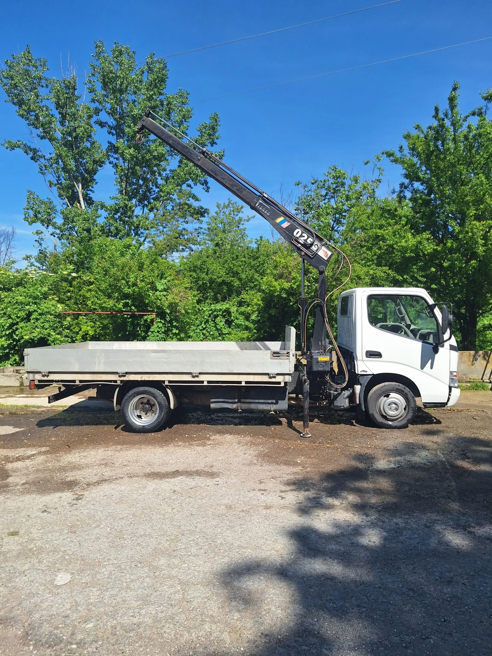 Toyota DYNA 3000тди 130к.с. Докаран на ход от Швейцария.До 3.5, снимка 2 - Бусове и автобуси - 54481578