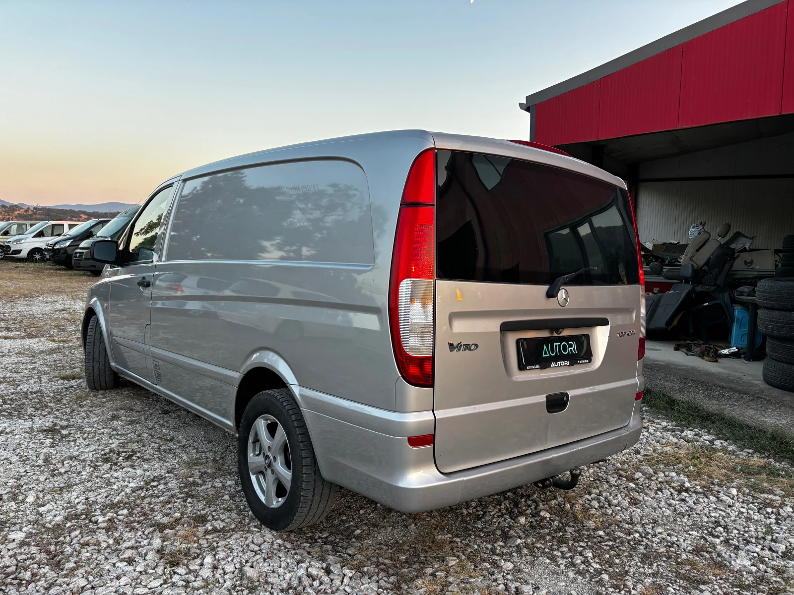 Mercedes-Benz Vito 3.0cdi КЛИМА АВТОМАТ , снимка 6 - Бусове и автобуси - 55743119