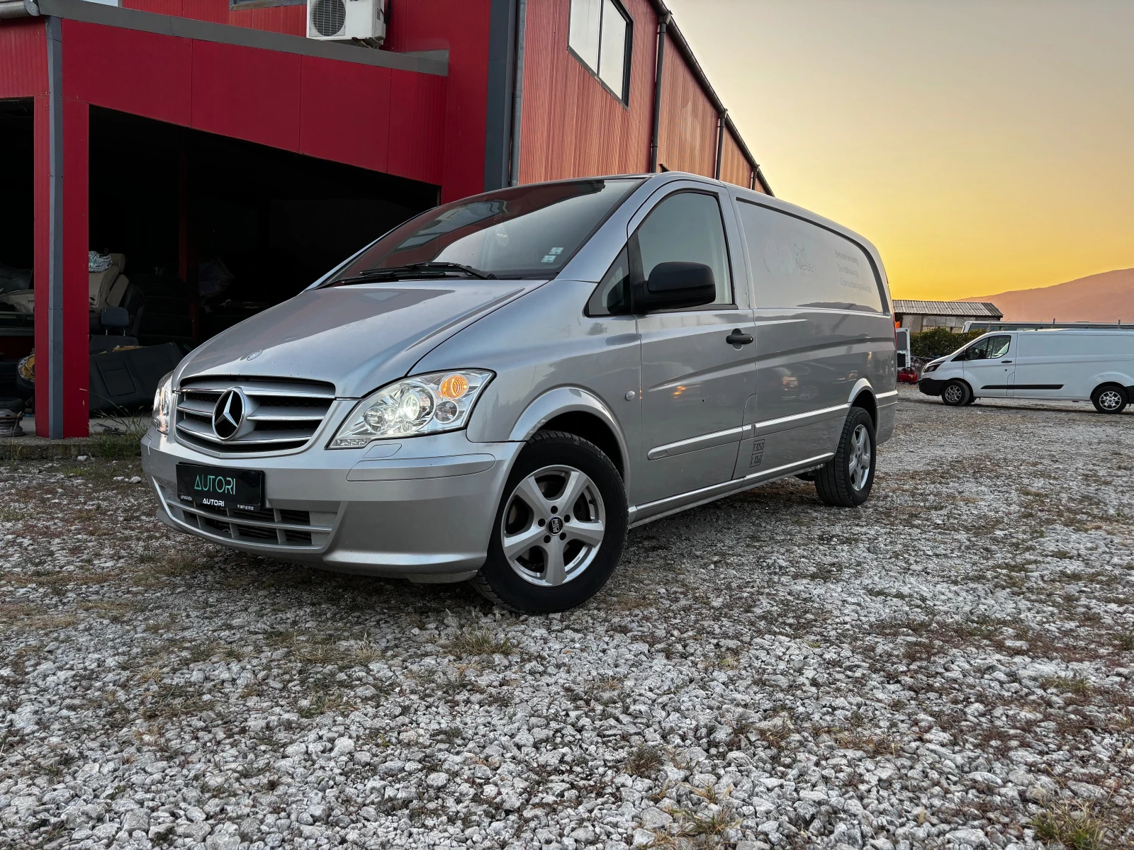 Mercedes-Benz Vito 3.0cdi КЛИМА АВТОМАТ 