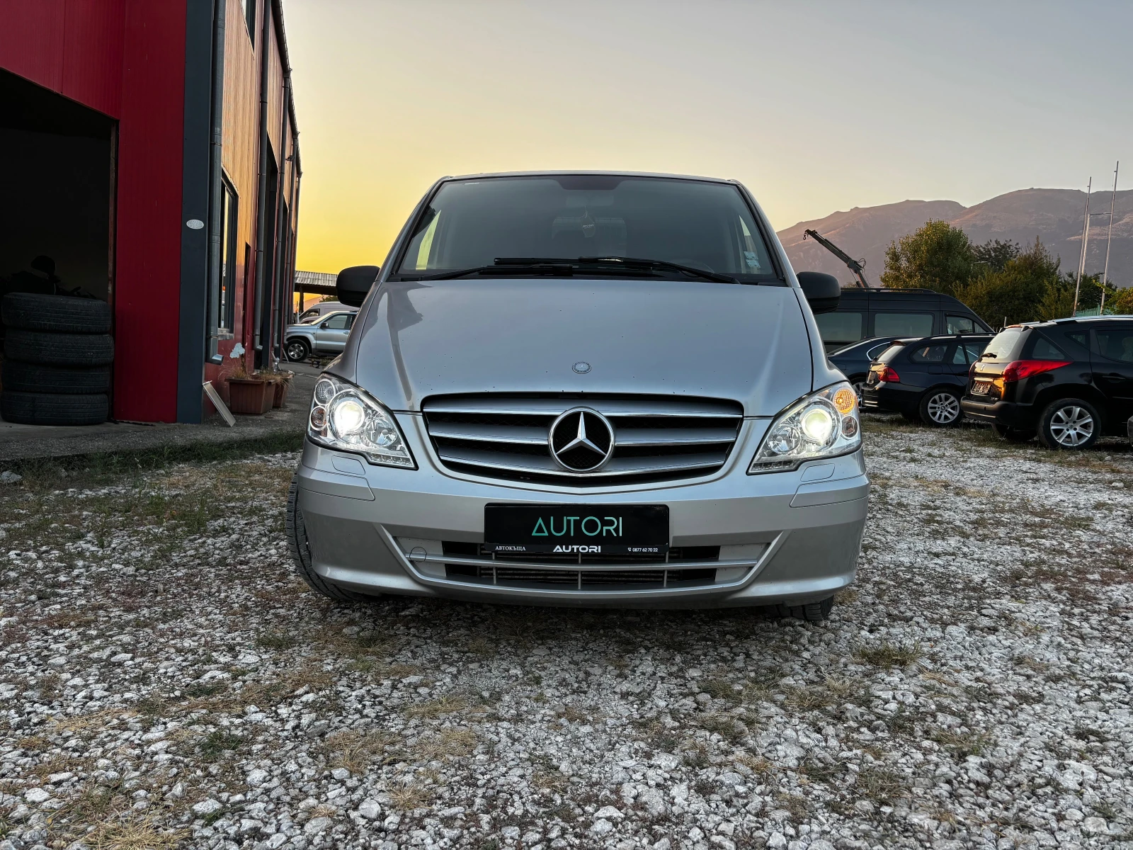 Mercedes-Benz Vito 3.0cdi КЛИМА АВТОМАТ , снимка 2 - Бусове и автобуси - 55743119