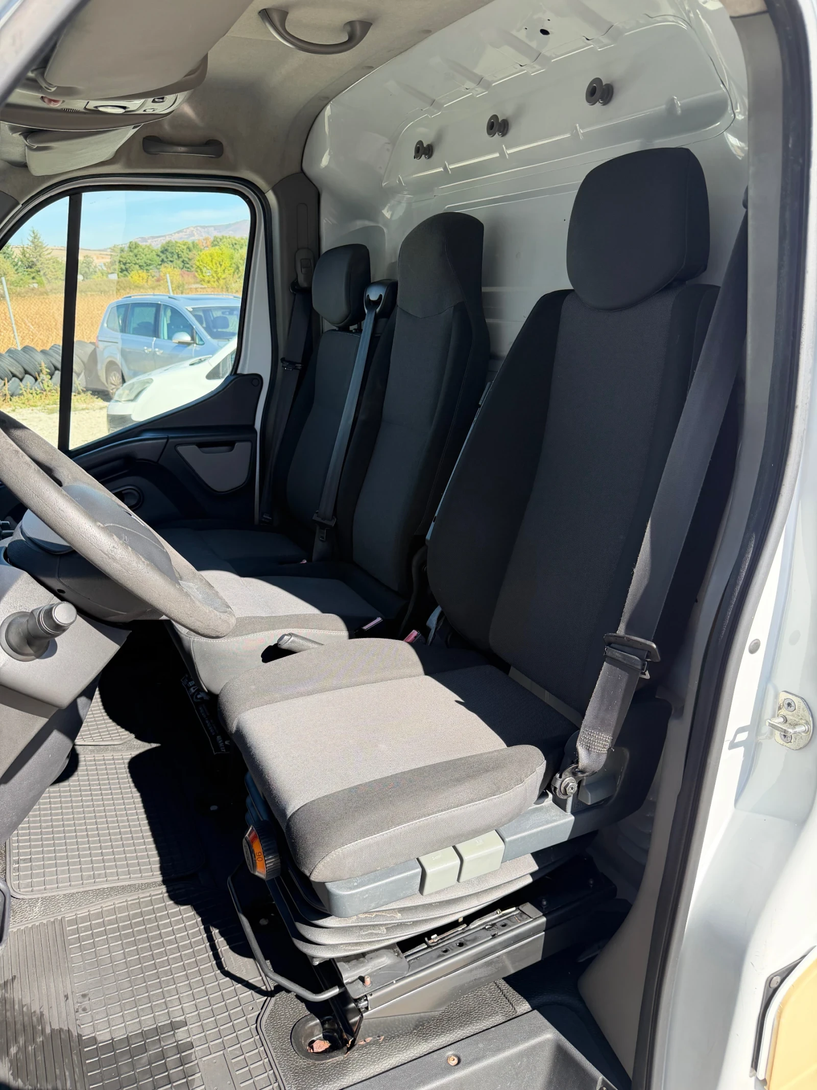 Renault Master, снимка 9 - Бусове и автобуси - 56357727