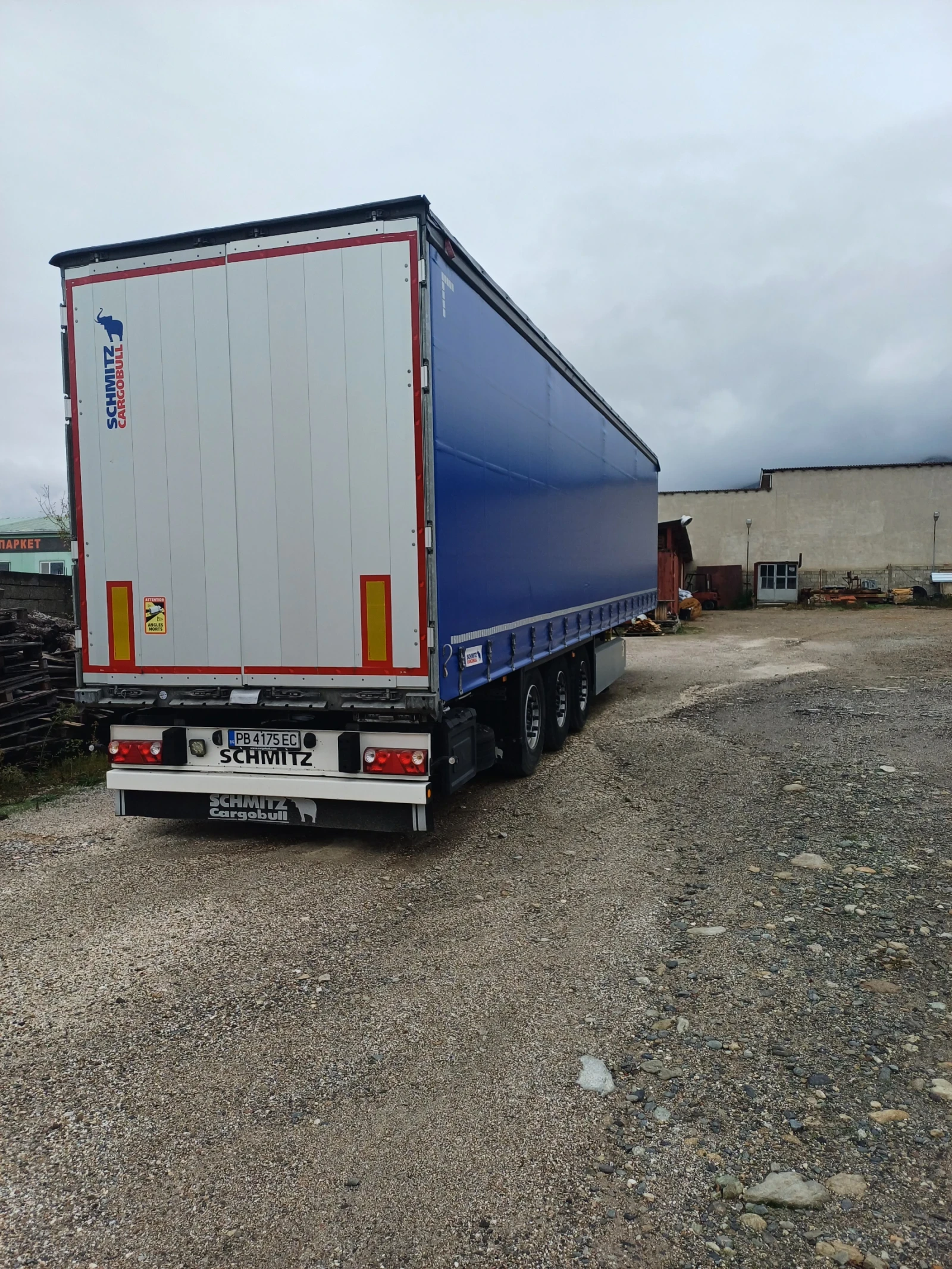  Schmitz | Mobile.bg   6