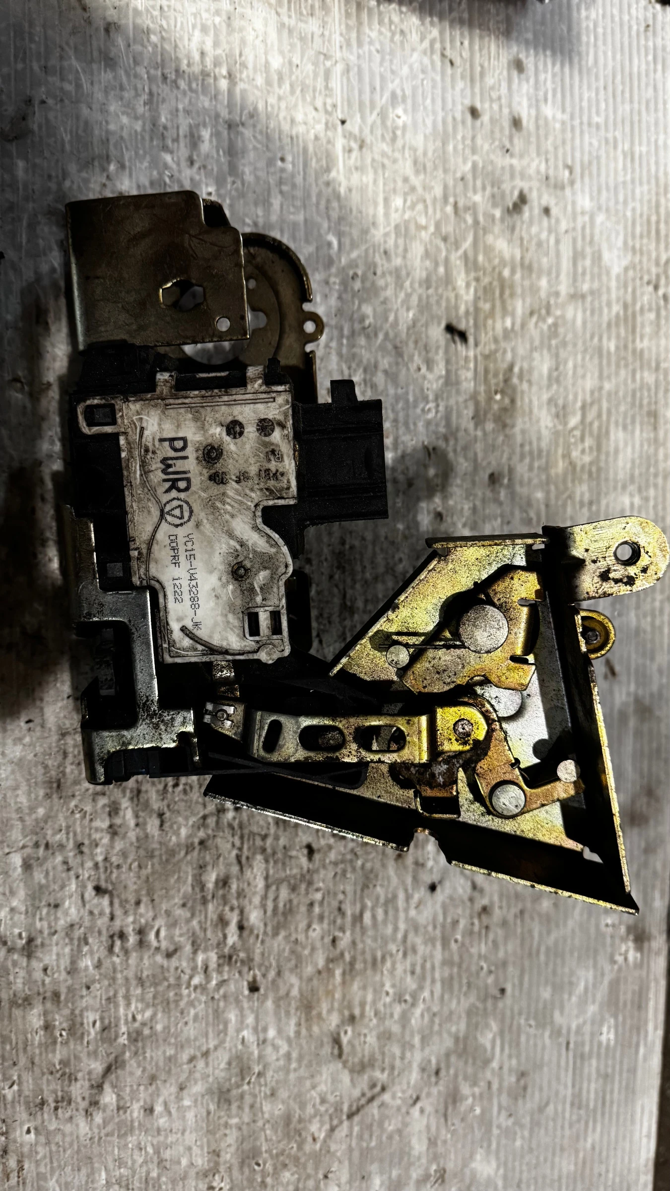 ����� �� ����� �� Ford Transit - YC15-U43288-JK | Mobile.bg � ����������� 1