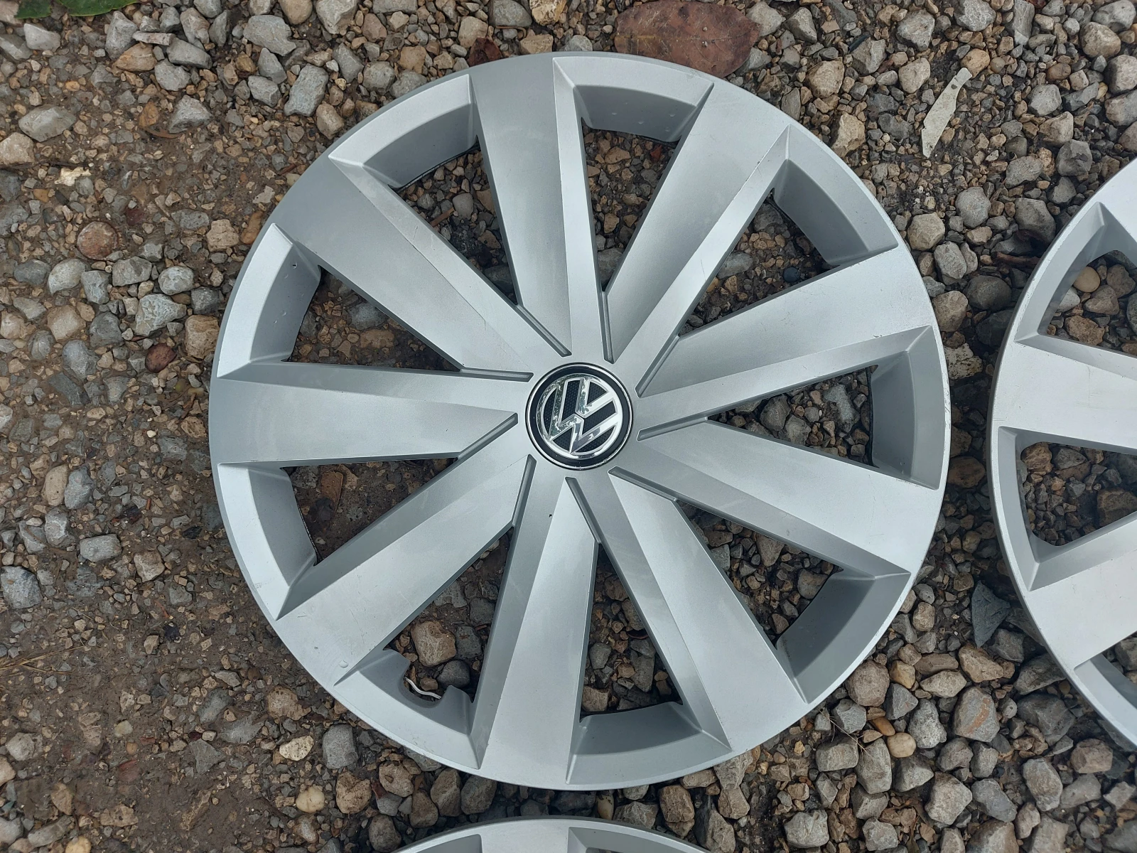   VW 16  | Mobile.bg   5