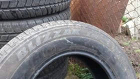 Гуми Зимни 235/70R16, снимка 5